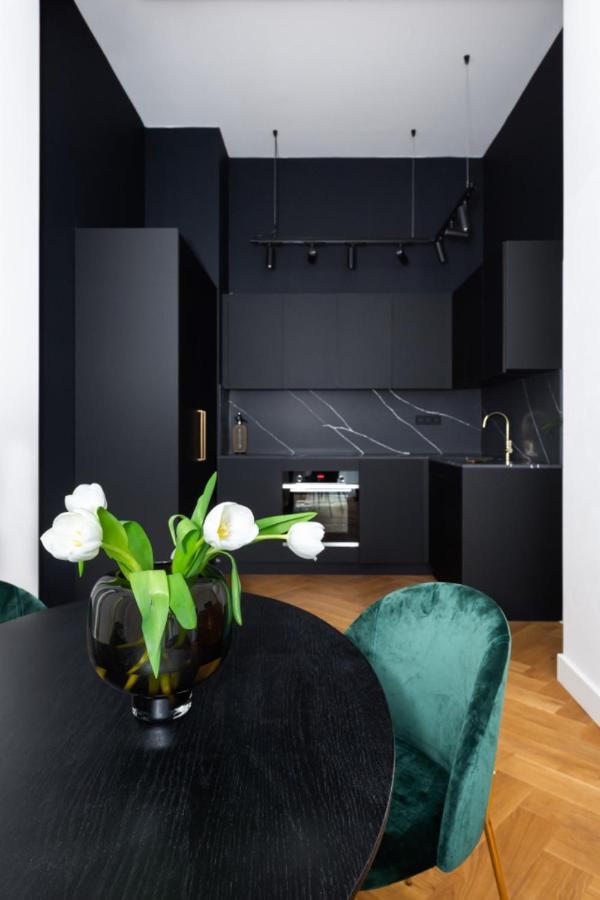 Turnkey I Premium Apartment Praha Bagian luar foto