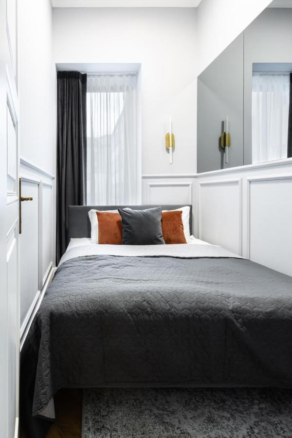 Turnkey I Premium Apartment Praha Bagian luar foto